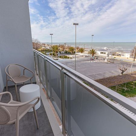 Hotel Tritone Senigallia Zewnętrze zdjęcie