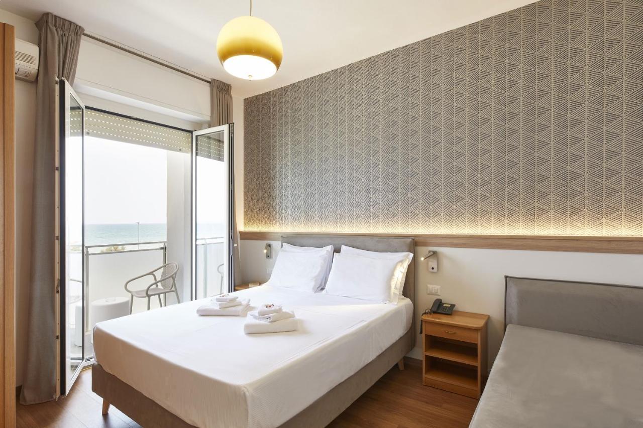 Hotel Tritone Senigallia Zewnętrze zdjęcie