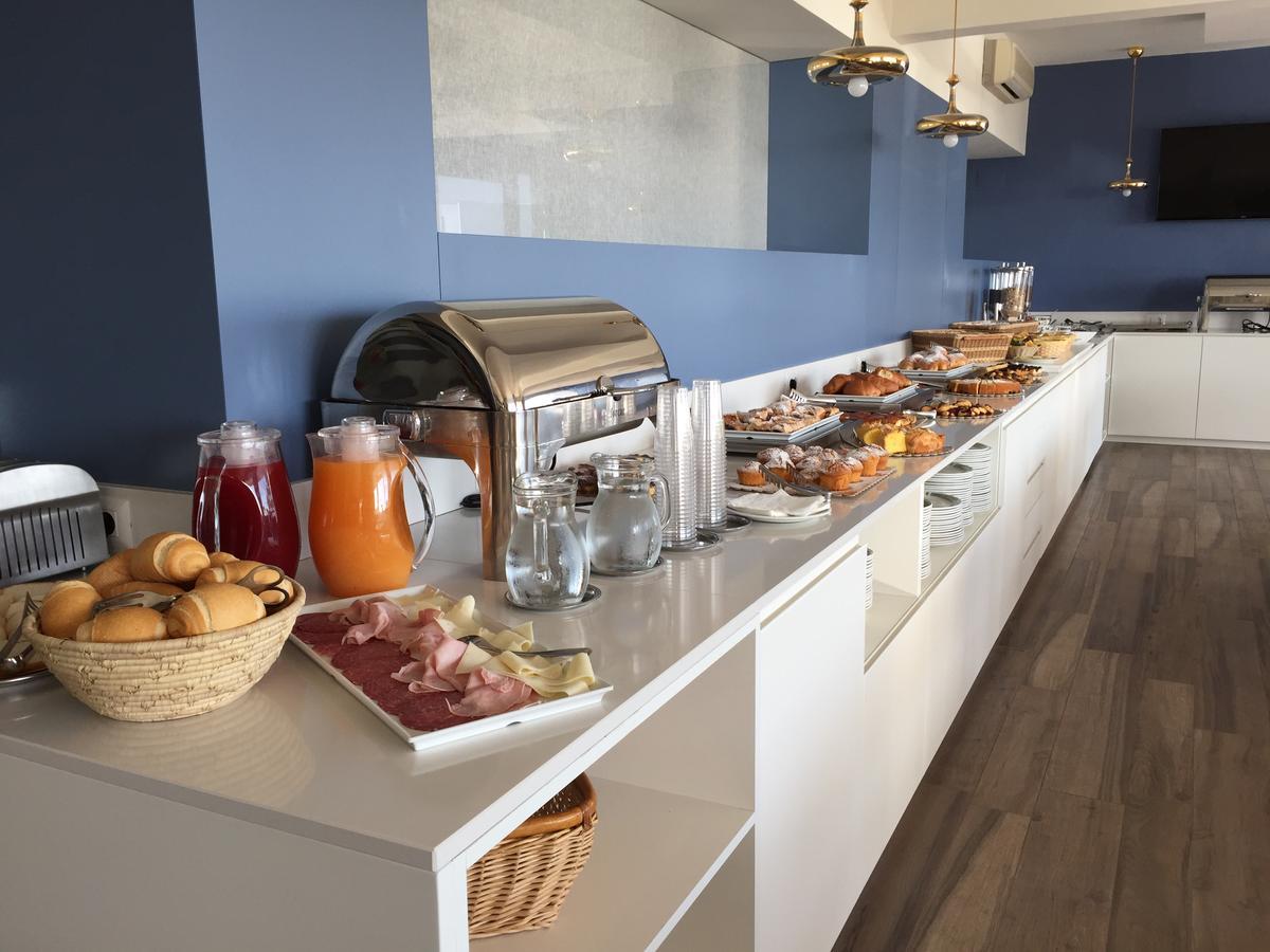 Hotel Tritone Senigallia Zewnętrze zdjęcie