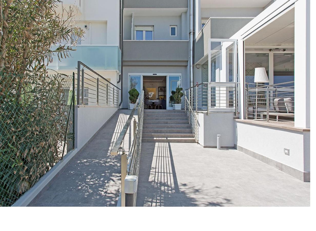 Hotel Tritone Senigallia Zewnętrze zdjęcie